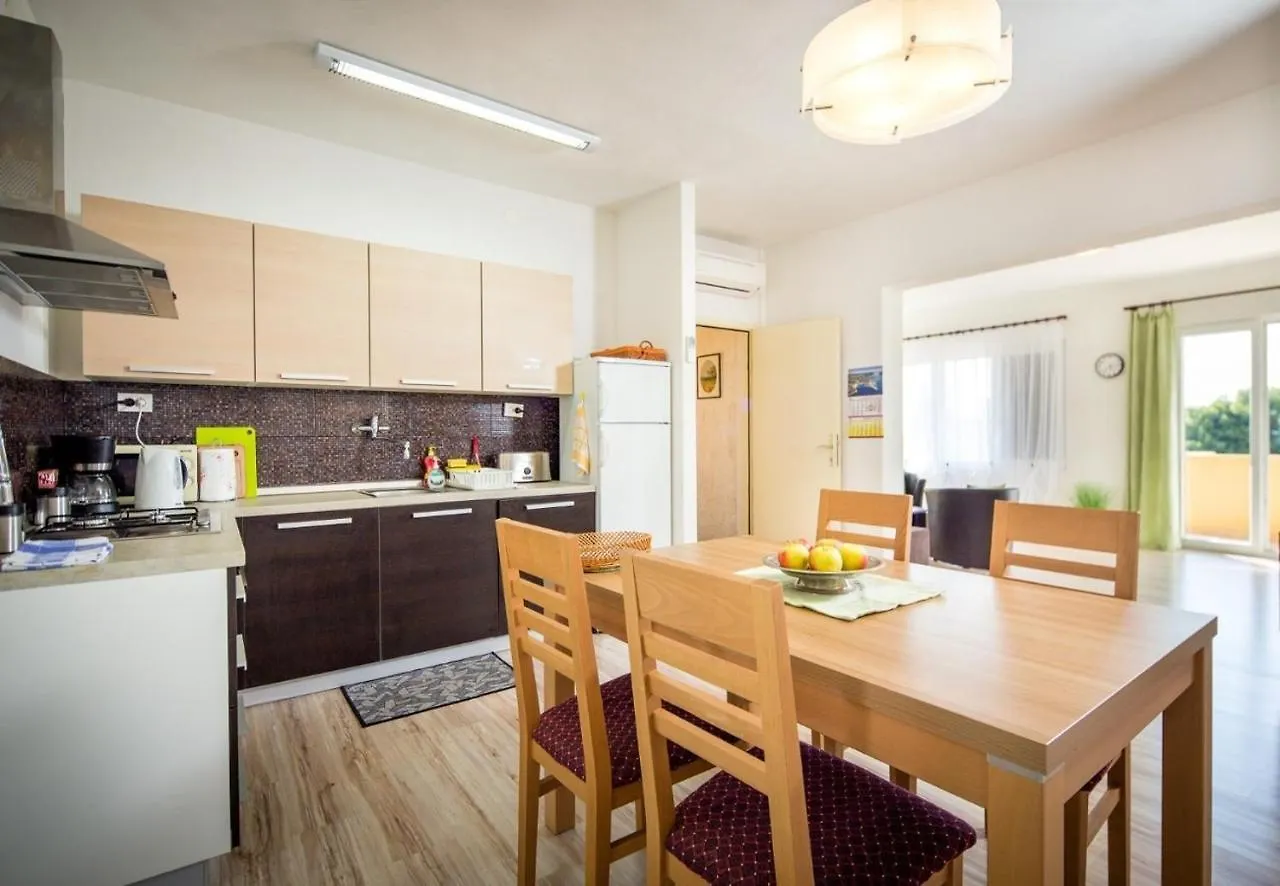 Apartment Draga With Sea View, Terrace & Parking Rovinj