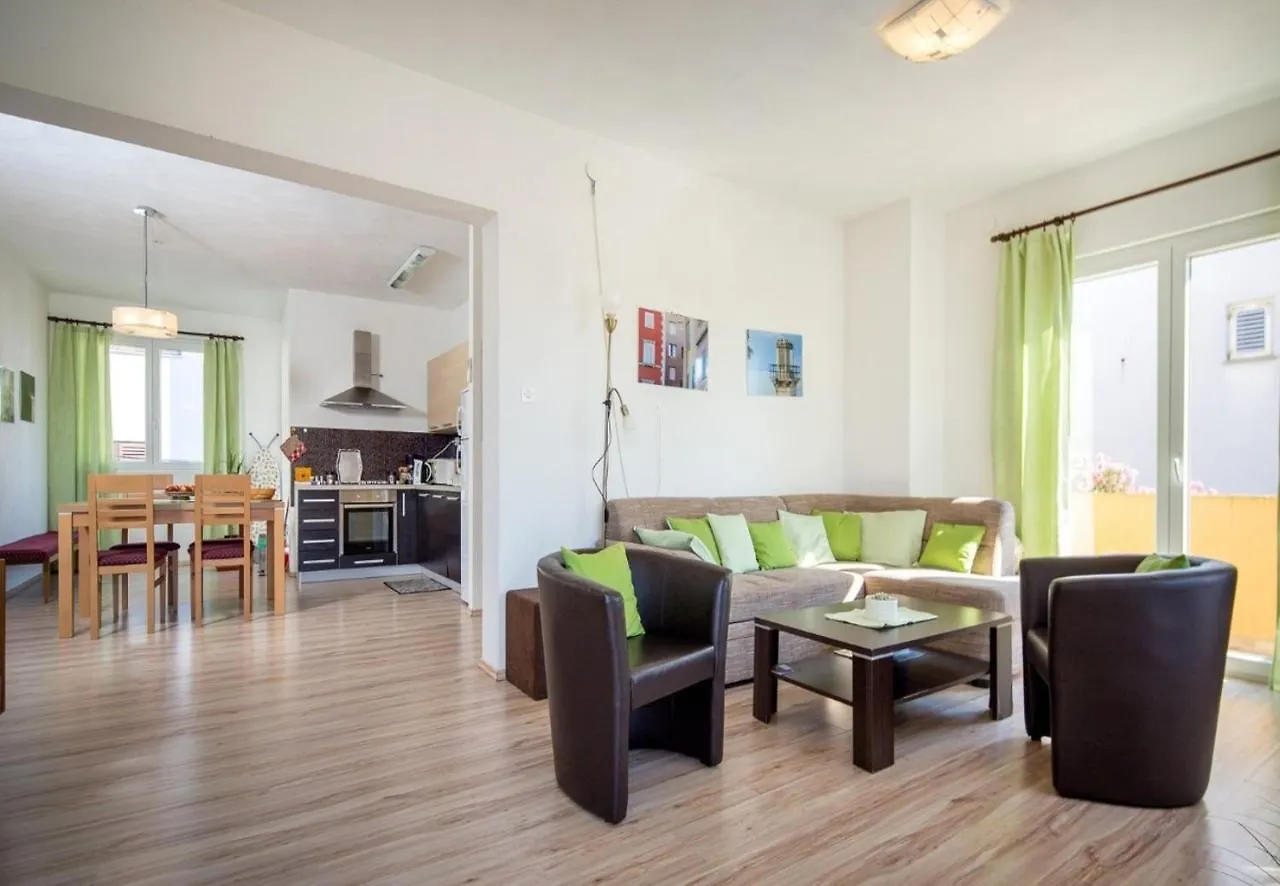 Apartment Draga With Sea View, Terrace & Parking Rovinj 0*,